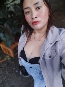 urhotasian_jenny me Pic