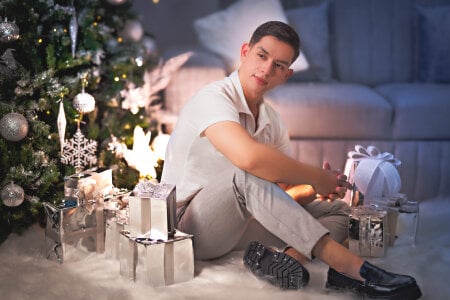 ZaneDawsonGentleman in Xmas🎄 Bild 2