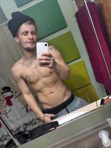 DeluxeMargin25 Public  4. fénykép