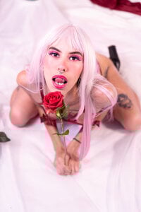 Lunamistyc 💃🏽🔥 Small body… big temptation. . fénykép