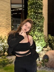 Lia_Colls Public Pic 2