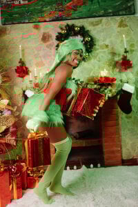NATALIE_PARKERR Me as Grinch, Merry Christmass! 💋🎁✨ 사진 6
