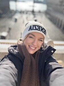 KatieCutieXoooのCute Venice Trip 🫦❤️の 3枚の写真