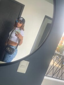 ariana_taylor23 Public 圖片