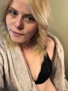 HazelFr33bird Me Pic 5