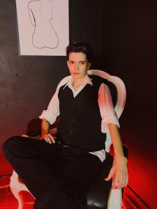 AronRox69 Good boy Pic