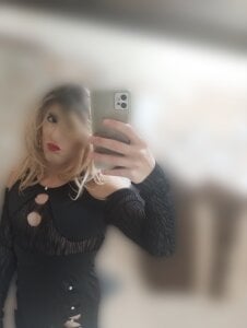 AlessiaTravesti Public Pic