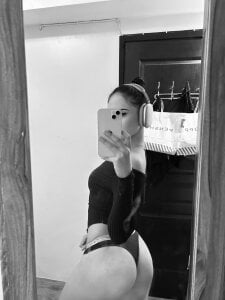 SofiaCoxs Public Photo 4
