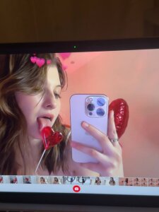 LouiseChavez just girl things 🎀 Pic 2