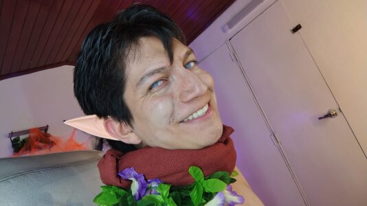 ErossGuy Your elf is ready to you Pic 4