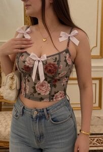 Reira_Weiss Public Pic