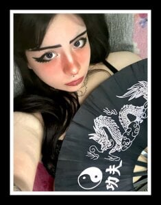 ugly_shinii99 Public Hình 5