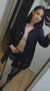 ZayaTease Public 圖片 3