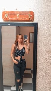 Annie777_ Public Pic 5