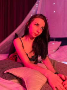 sweetie_chloe_ Lose yourself in my beauty ✨ . fénykép