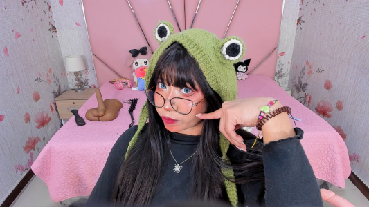 SafiroAgataaa do you like the way the black color looks?👀🤭🥺 Pic 2