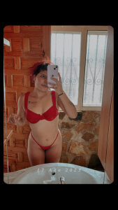 Zoe_mayers Ok te beach👙🏖️ Pic