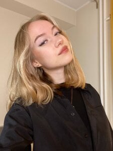 CwenHetherington Public Pic 9