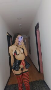 celeste_wayne I felt pretty today 🥰 사진 2