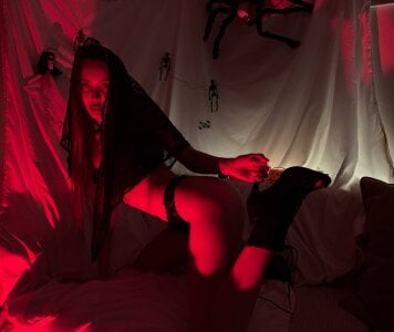 Lili_Roze_ Halloween <3 Pic 4