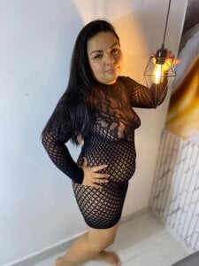 RoxanneMils Public Pic