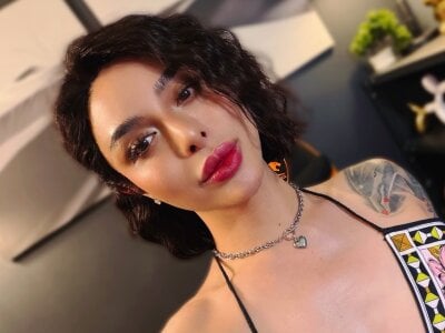 LetisiaRocks Selfie Cam slika