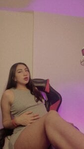 Emy_Pregnat HOT ME Pic 2