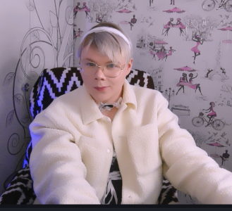 Elite maid de Brian_Mils  2 photos