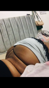 sabrina_mora 🫦 Pic 2