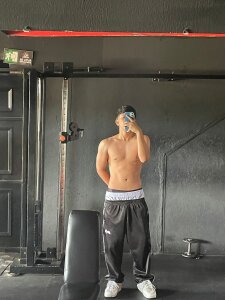 Public de AdrianFranko  5 Imagens