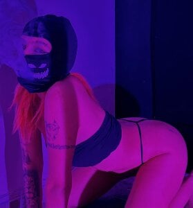 CelesteRhoades Your bad girl, your sweet girl or not? 😈😈😈 Immagine  4