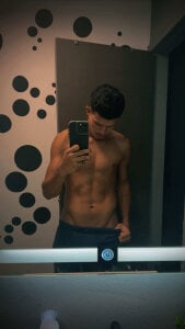 CHARLY-- Public Pic 2