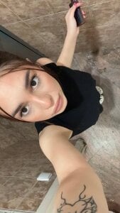 LauraHansil 🌸 Dreamy Vibes 🌙 Pic