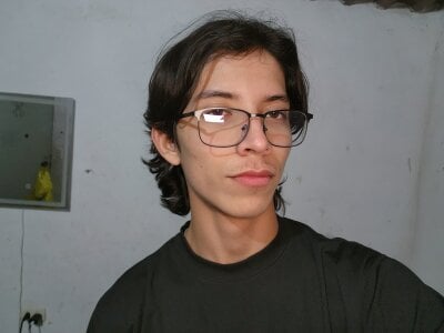 Yo de SolRakOF  2 Imagens