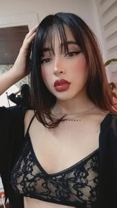 SopphieBloom more than me Pic 2