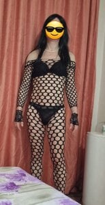 Strip_Adelina Adelina Pic 4