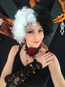 allie_pearl Cruella de Vil 🖤🤍 사진 2