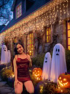 emmars_ Sweet or naughty? 🥵🎃 Pic 2