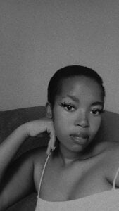 Sexy-Babe-Luluh Public Pic 9