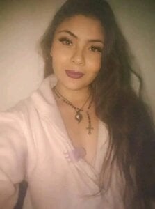 Scarlett_Raven_Public Bild