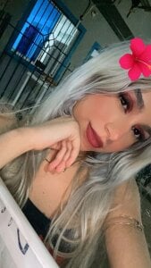 cinnia_ About me Foto 4