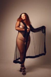 sienna_mg Public Pic 4