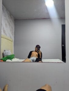 NiccoReda little of me Bild 2