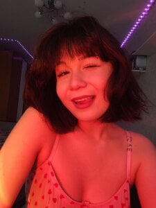 Ella_Babyy_ Public Pic 2