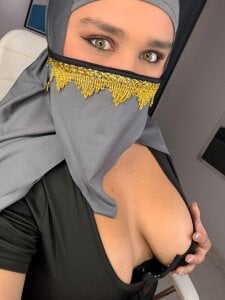 Samira_Zayd 🥰🌸🍒 Immagine 