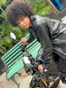 Gala_Brunette ME 💋 Pic 2