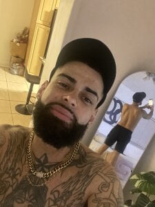 makeyoucum1716 :) Pic