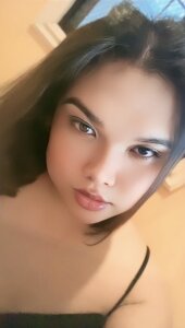 Ellise_Hilton Belly Lovely Pic 2