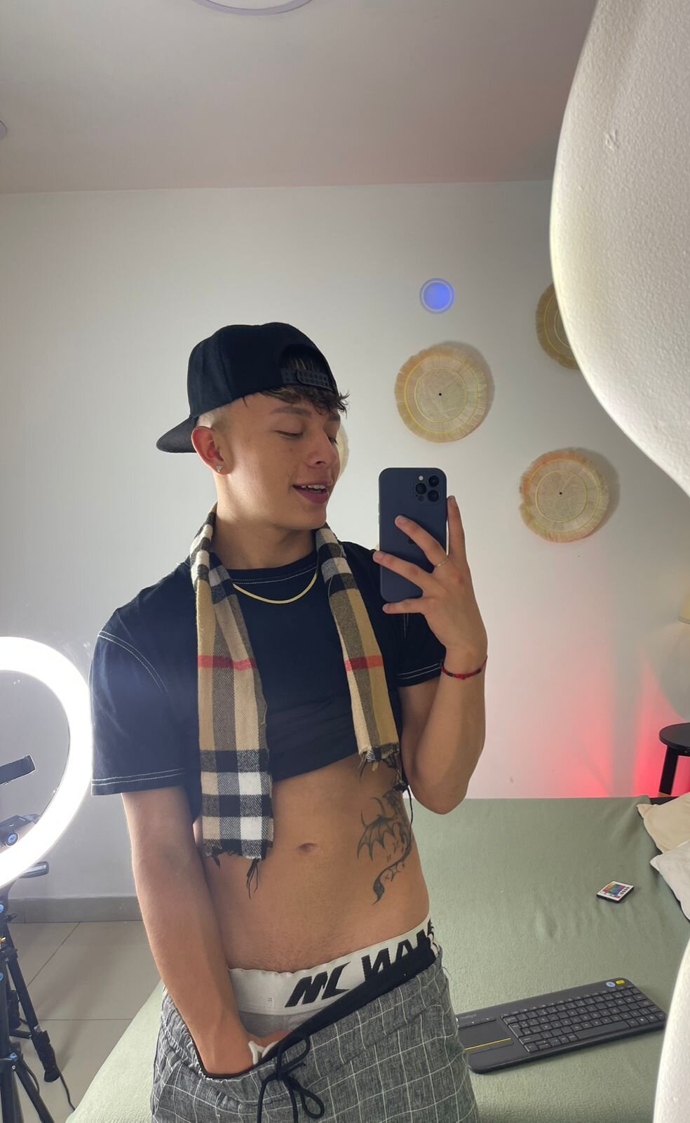 Dark_Nico Gambar Trending 9842