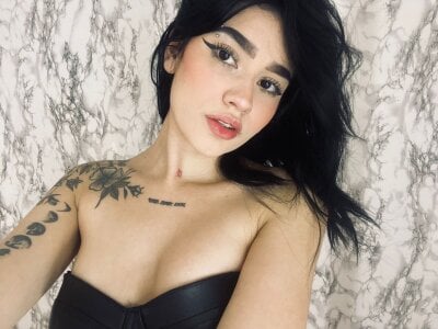 BellaClarck 🖤 DARK ALLURE VIBES 🖤 Pic